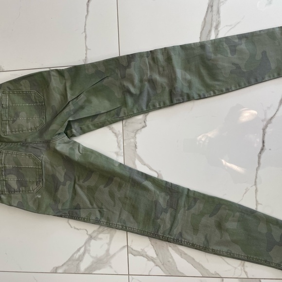 Hollister size 26 - Picture 4 of 4